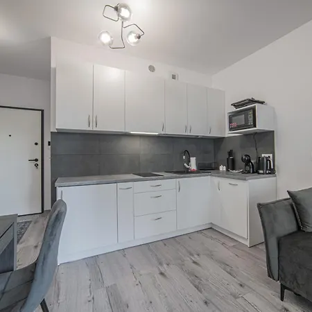 Rentplanet - Apartament Przy Stoczni Gdansk Exterior photo